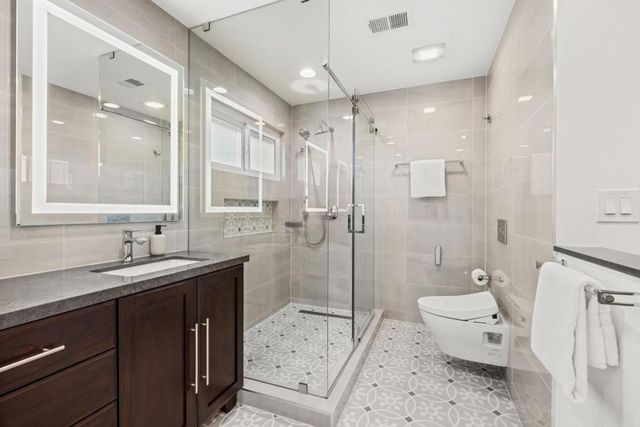 1031 Las Palmas Drive, Santa Clara, CA 95051