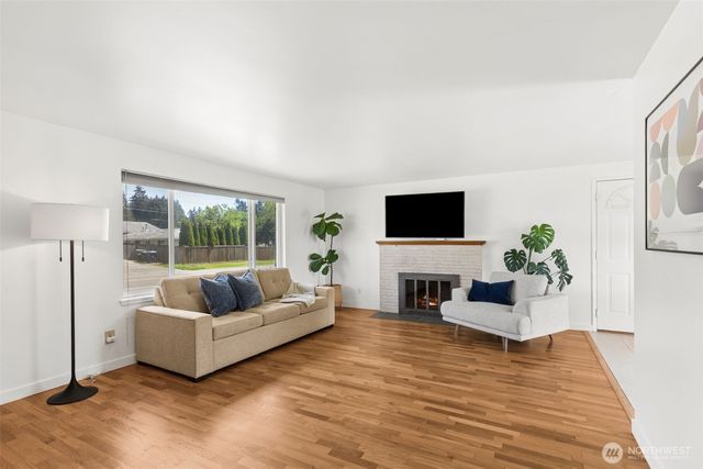 17035 128th Avenue SE, Renton, WA 98058