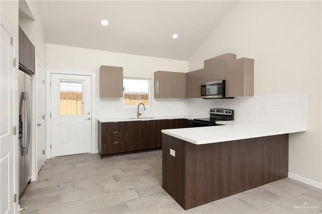 1309 E Hibiscus Avenue 3, Mcallen, TX 78504