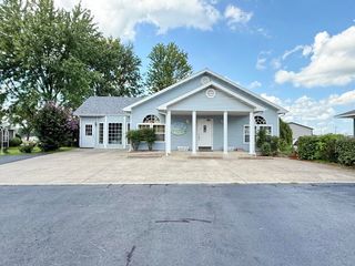 703 E Hospital Road, El Dorado Springs, MO 64744