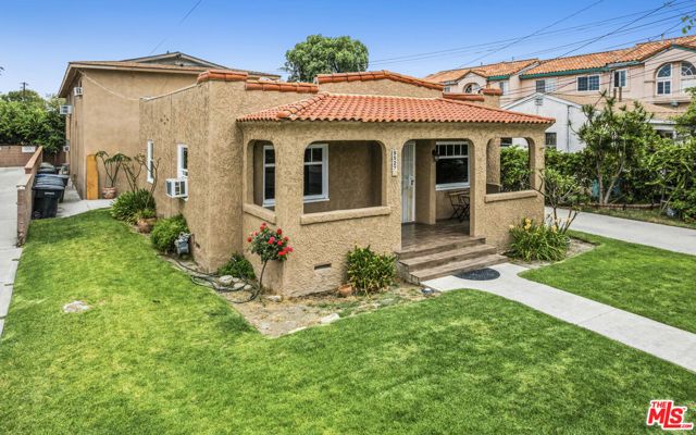 9527 Los Angeles Street, Bellflower, CA 90706