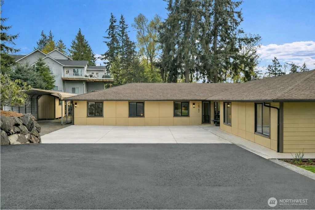 10702 SE 318th Place, Auburn, WA 98092