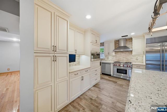 14 Donato Drive, Cedar Grove, NJ 07009