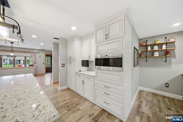 14 Donato Drive, Cedar Grove, NJ 07009