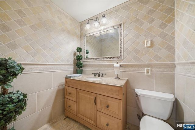 14 Donato Drive, Cedar Grove, NJ 07009