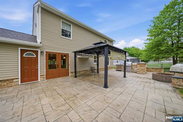 14 Donato Drive, Cedar Grove, NJ 07009