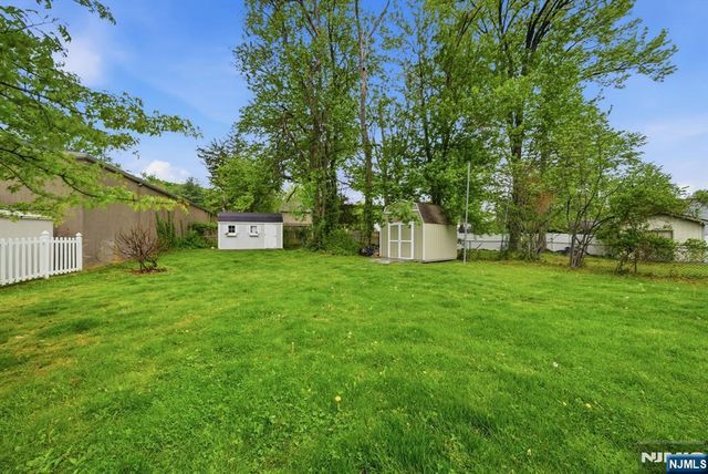 14 Donato Drive, Cedar Grove, NJ 07009