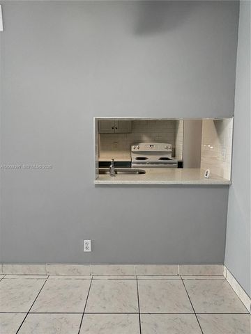 1798 Abbey Rd 107, West Palm Beach, FL 33415