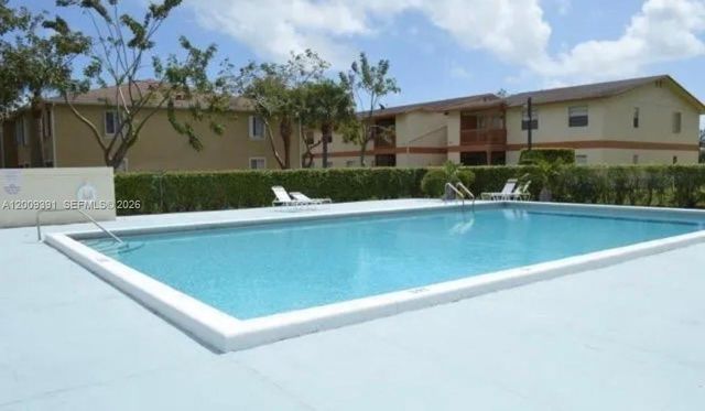 1798 Abbey Rd 107, West Palm Beach, FL 33415