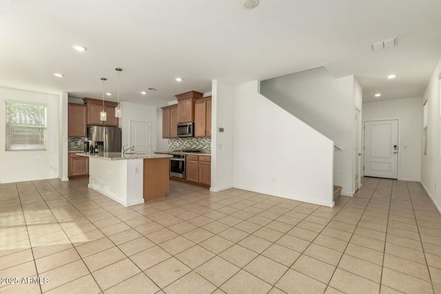 14161 W VOLTAIRE Street, Surprise, AZ 85379