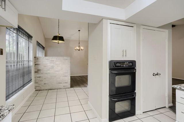 10103 Inwood Shadows Street, Houston, TX 77088