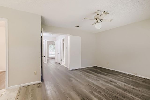10103 Inwood Shadows Street, Houston, TX 77088