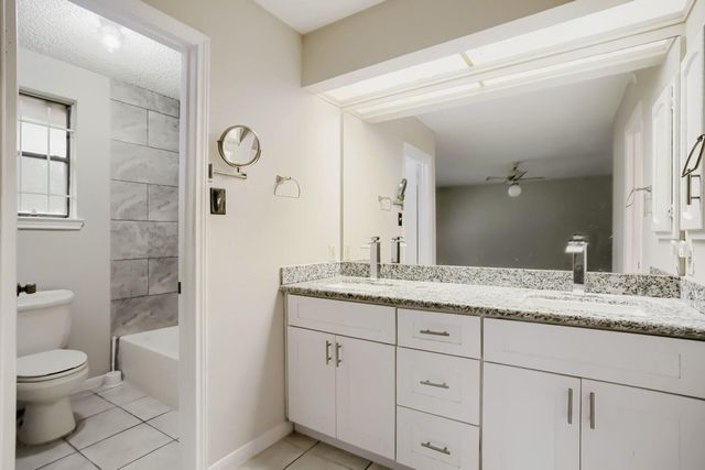 10103 Inwood Shadows Street, Houston, TX 77088