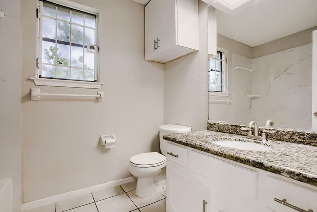 10103 Inwood Shadows Street, Houston, TX 77088