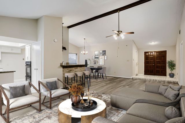10103 Inwood Shadows Street, Houston, TX 77088