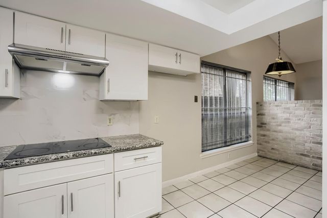 10103 Inwood Shadows Street, Houston, TX 77088