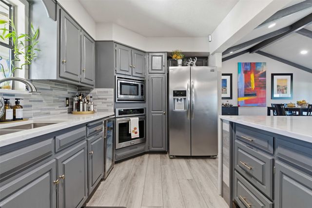 4017 Fairway Drive, Granbury, TX 76049