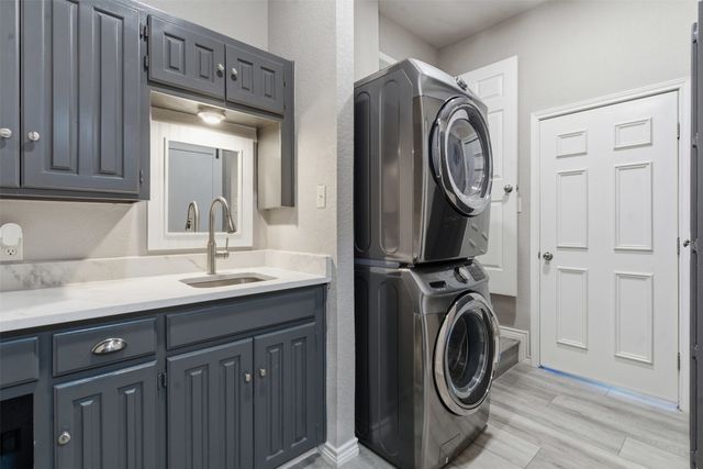 4017 Fairway Drive, Granbury, TX 76049