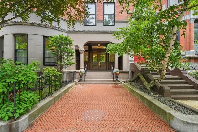 290 Commonwealth Ave 9, Boston, MA 02115