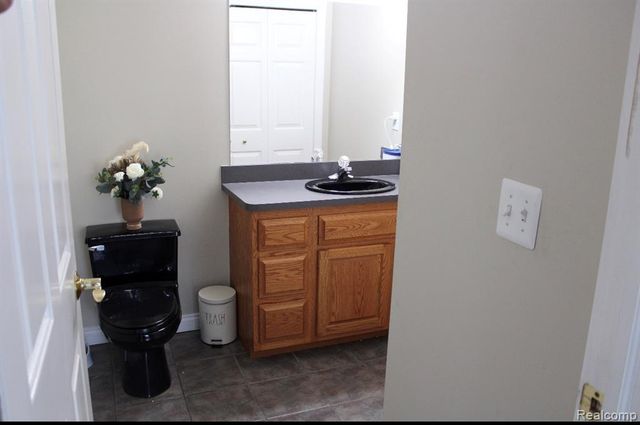 3255 Burning Tree Lane, Attica, MI 48412