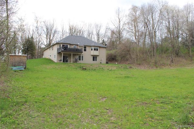 3255 Burning Tree Lane, Attica, MI 48412