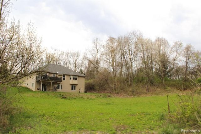 3255 Burning Tree Lane, Attica, MI 48412