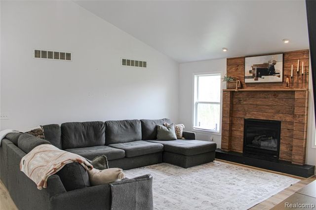 3255 Burning Tree Lane, Attica, MI 48412