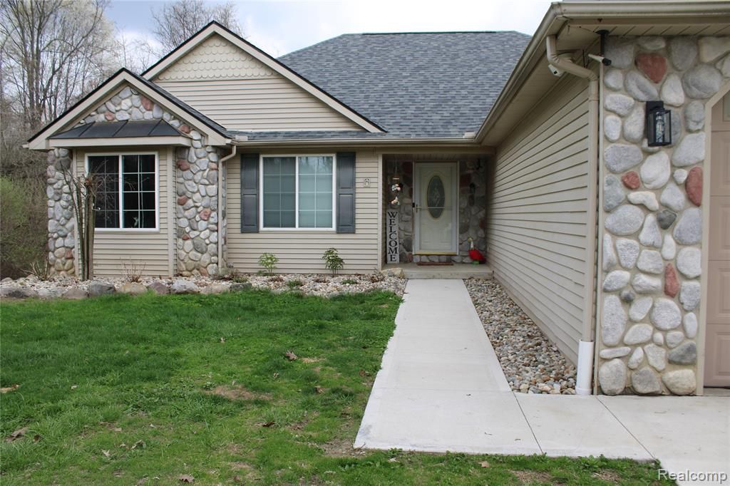 3255 Burning Tree Lane, Attica, MI 48412