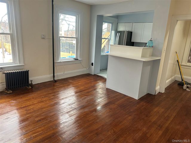 42 Carpenter Avenue, Newburgh, NY 12550