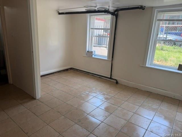 42 Carpenter Avenue, Newburgh, NY 12550