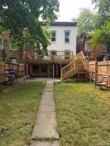 42 Carpenter Avenue, Newburgh, NY 12550