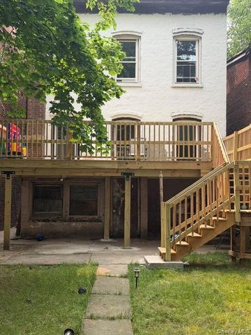 42 Carpenter Avenue, Newburgh, NY 12550