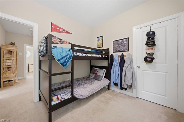 1916 Orangewood RD, Chesapeake, VA 23323