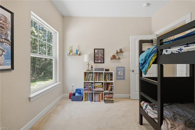 1916 Orangewood RD, Chesapeake, VA 23323