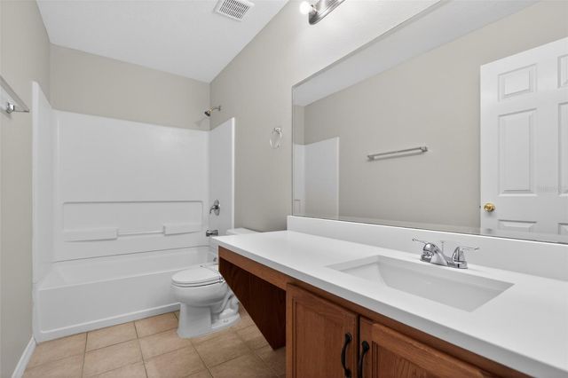 2832 BREEZY MEADOW ROAD, Apopka, FL 32712