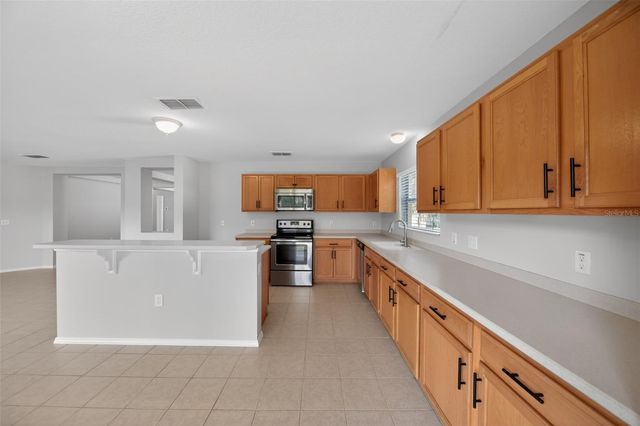 2832 BREEZY MEADOW ROAD, Apopka, FL 32712