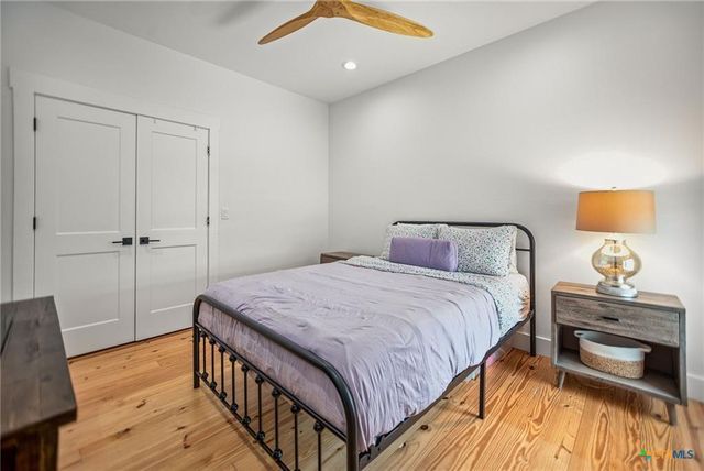 804 W Tyler Avenue, Port O Connor, TX 77982