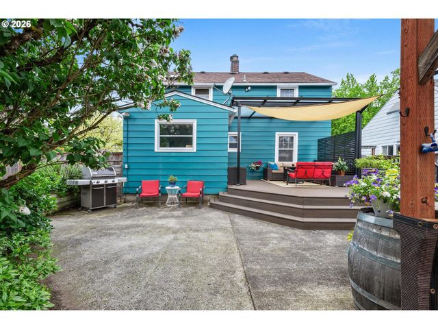 2724 Se 70TH Ave, Portland, OR 97206
