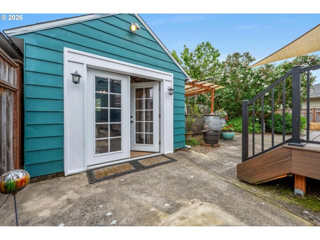 2724 Se 70TH Ave, Portland, OR 97206