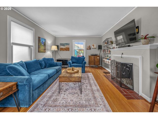 2724 Se 70TH Ave, Portland, OR 97206
