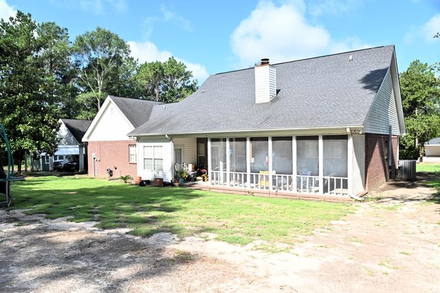 208 Beaver Lake Rd., Purvis, MS 39475