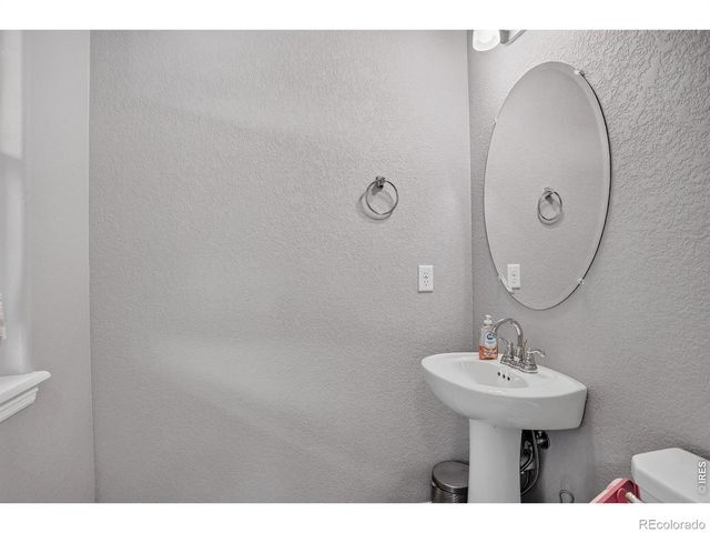 1832 Ruddlesway Drive, Windsor, CO 80550