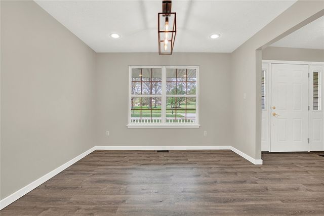 667 Old Frame Rd, Nicholson Twp, PA 15478