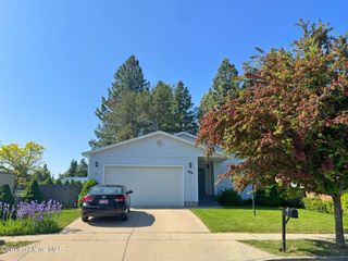 1601 Sequoia St, Sandpoint, ID 83864