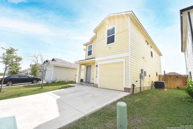 13219 WINEMAKER DR, San Antonio, TX 78223