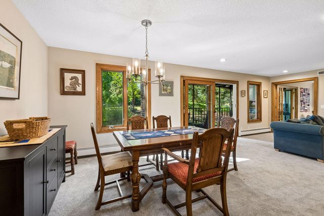 5501 Dewey Hill Road 140, Edina, MN 55439