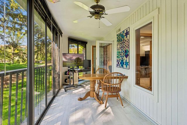 5501 Dewey Hill Road 140, Edina, MN 55439