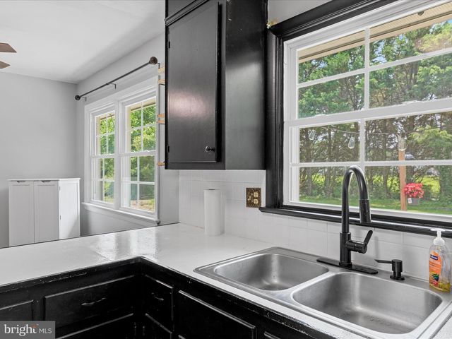 1002 SHERWOOD CIR, Salisbury, MD 21804
