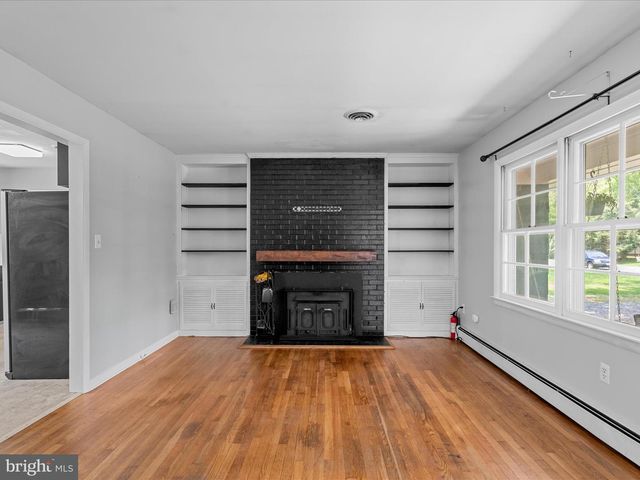 1002 SHERWOOD CIR, Salisbury, MD 21804