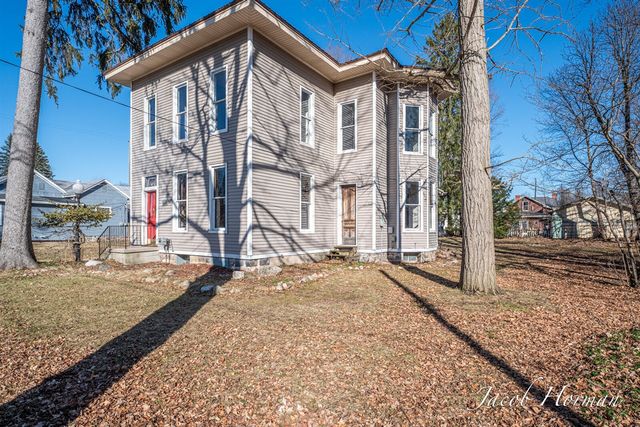 414 N Camburn Street, Stanton, MI 48888